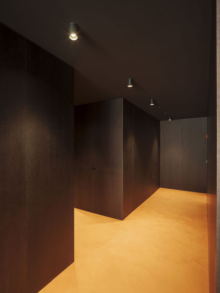 28Houses With Utility Rooms and other Specialized Spaces - 10551
